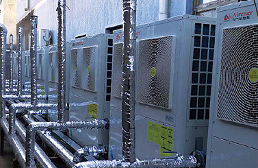 北京市昌平區(qū)、朝陽(yáng)區(qū)（2016年），順義區(qū)、平谷區(qū)（2016年、2017年），2018年石家莊無(wú)極縣、保定安國(guó)、邢臺(tái)隆堯縣、任縣、巨鹿等政府“煤改電”空氣源熱泵采暖中標(biāo)工程項(xiàng)目